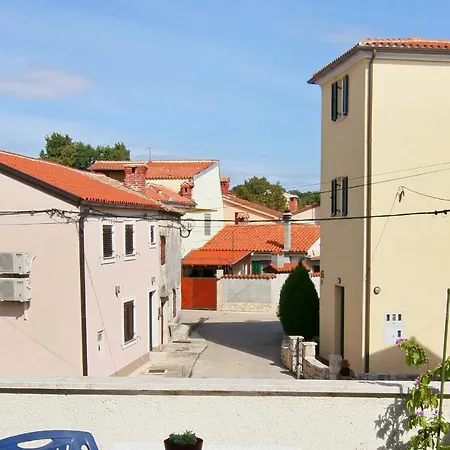With A Parking Space Pomer, Medulin - 7035 Daire Pula