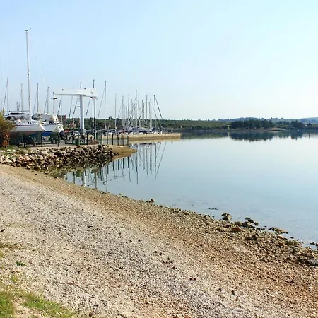 Apartman With A Parking Space Pomer, Medulin - 7035 Póla