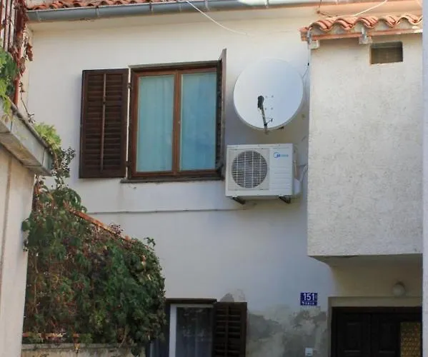 Apartment With A Parking Space Pomer, Medulin - 7035 *